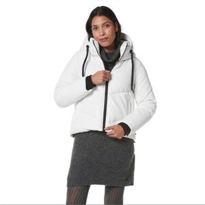 Andrew Marc New Vegan Leather Super hooded Puffer jacket full zip in white